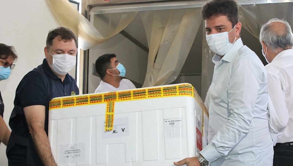 Com sintomas de covid-19, Gladson suspende agendas de campanha e atividades institucionais